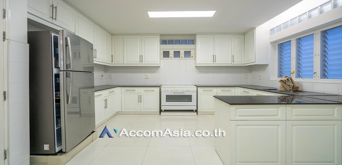 8  6 br House For Rent in Sukhumvit ,Bangkok BTS Phrom Phong AA12522