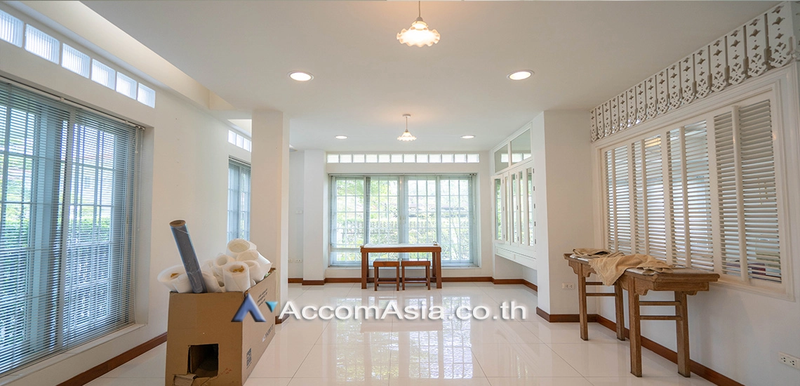 7  6 br House For Rent in Sukhumvit ,Bangkok BTS Phrom Phong AA12522