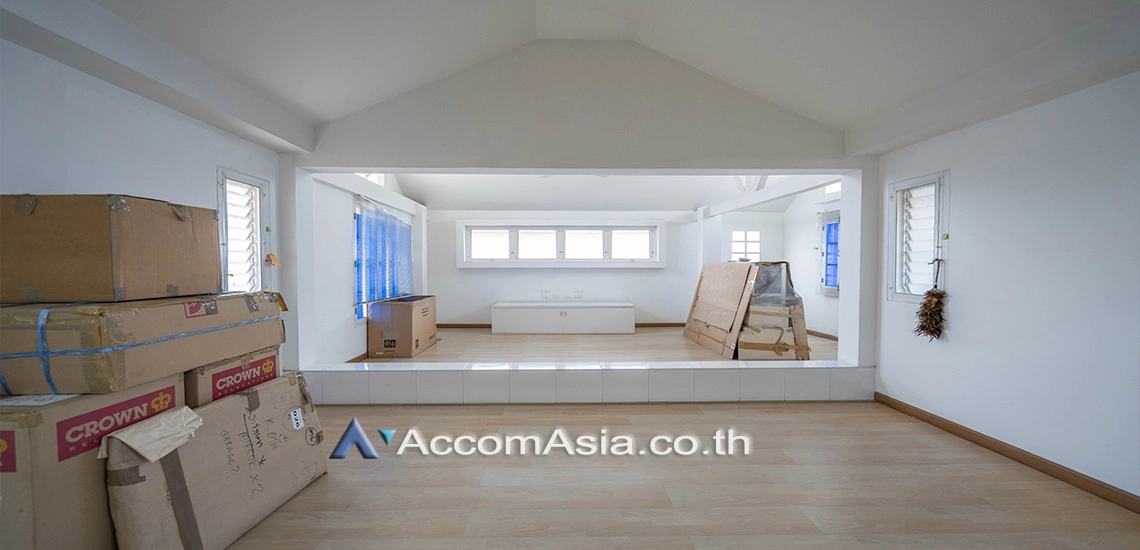 17  6 br House For Rent in Sukhumvit ,Bangkok BTS Phrom Phong AA12522