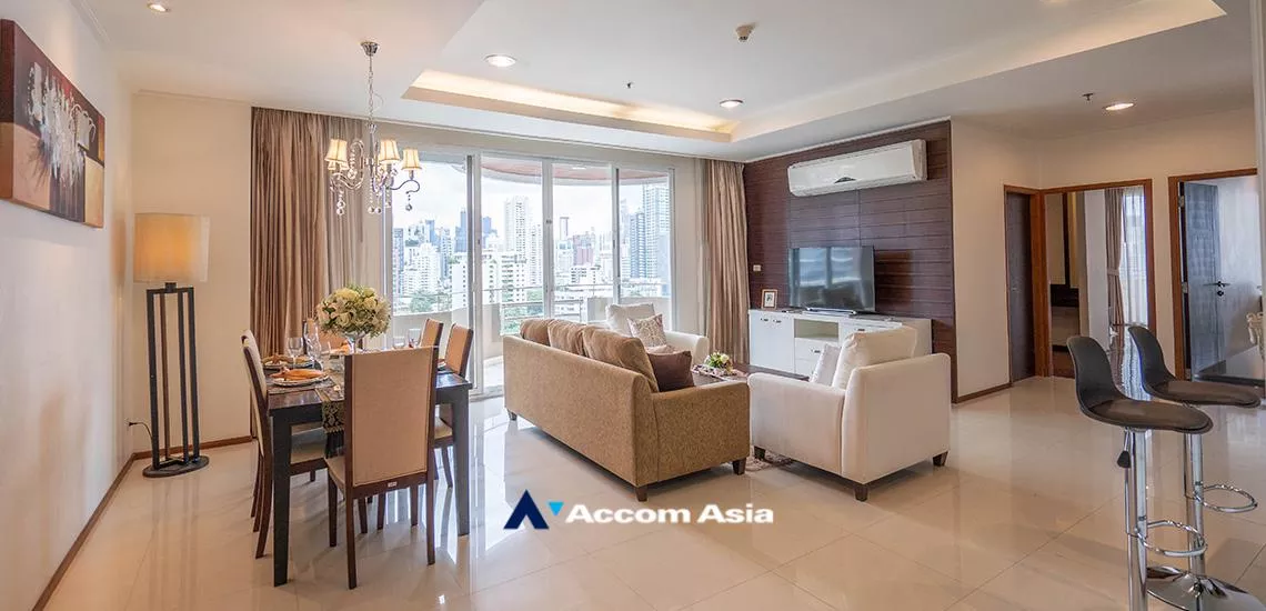 4  3 br Apartment For Rent in Sukhumvit ,Bangkok BTS Phrom Phong at Fully Furnished Suites AA12539