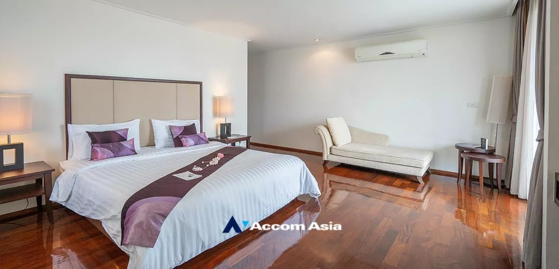 11  3 br Apartment For Rent in Sukhumvit ,Bangkok BTS Phrom Phong at Fully Furnished Suites AA12539