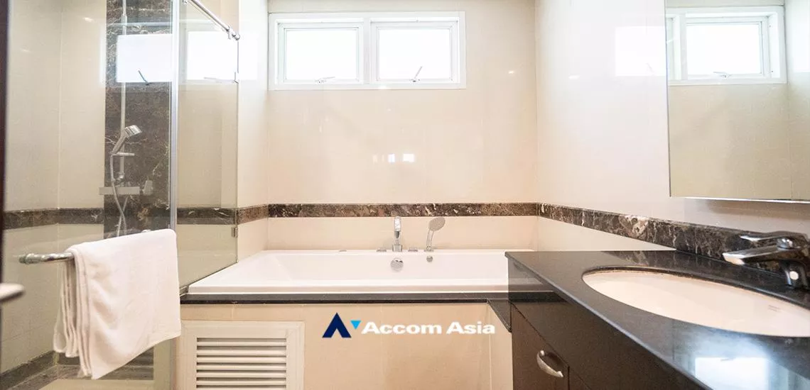 15  3 br Apartment For Rent in Sukhumvit ,Bangkok BTS Phrom Phong at Fully Furnished Suites AA12539