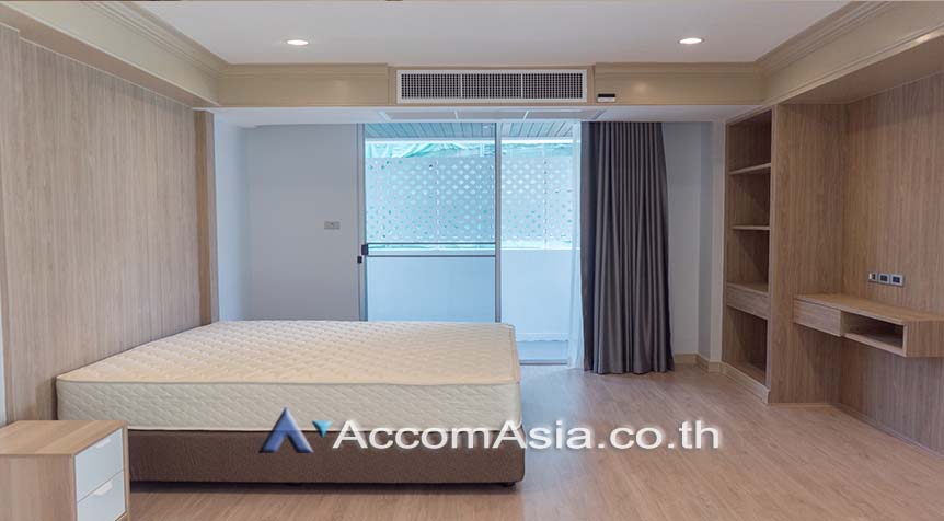11  4 br Apartment For Rent in Sukhumvit ,Bangkok BTS Asok - MRT Sukhumvit at Newly renovated modern style living place AA12544