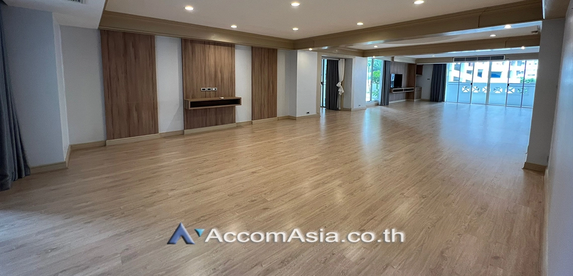 5  4 br Apartment For Rent in Sukhumvit ,Bangkok BTS Asok - MRT Sukhumvit at Newly renovated modern style living place AA12544