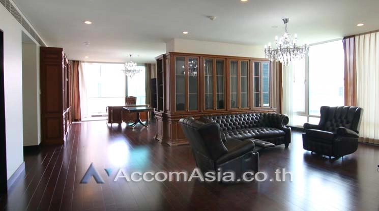  2  3 br Condominium For Rent in Ploenchit ,Bangkok BTS Chitlom at The Park Chidlom AA12548