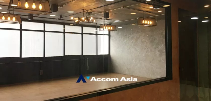  1  Office Space for rent and sale in Phaholyothin ,Bangkok BTS Phaya Thai - ARL Phayathai at Phayathai Plaza AA12552