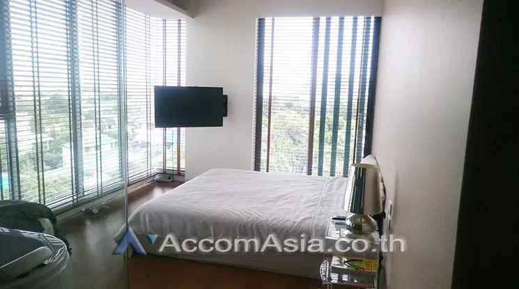 unit 3 Bedrooms  Condominium For Rent in Sukhumvit, Bangkok  near BTS Phrom Phong (AA12571)