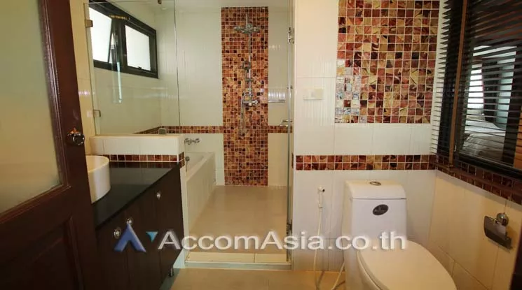 11  3 br Apartment For Rent in Sukhumvit ,Bangkok BTS Ekkamai at Spacious Room AA12632