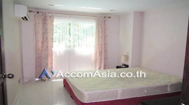 5  1 br Condominium For Sale in  ,Chon Buri  at Park Lane Jomtien Resort AA12646