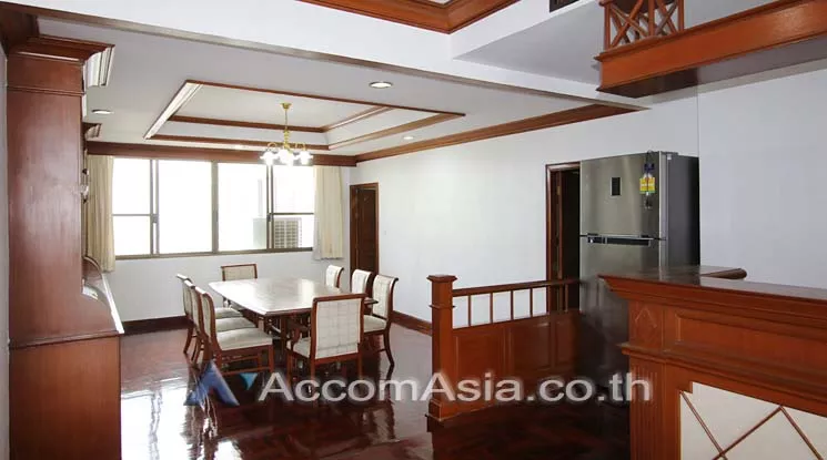  1  3 br Apartment For Rent in Sukhumvit ,Bangkok BTS Phrom Phong at Pet friendly - High rise Apartment AA12660