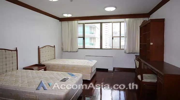 9  3 br Apartment For Rent in Sukhumvit ,Bangkok BTS Phrom Phong at Pet friendly - High rise Apartment AA12660