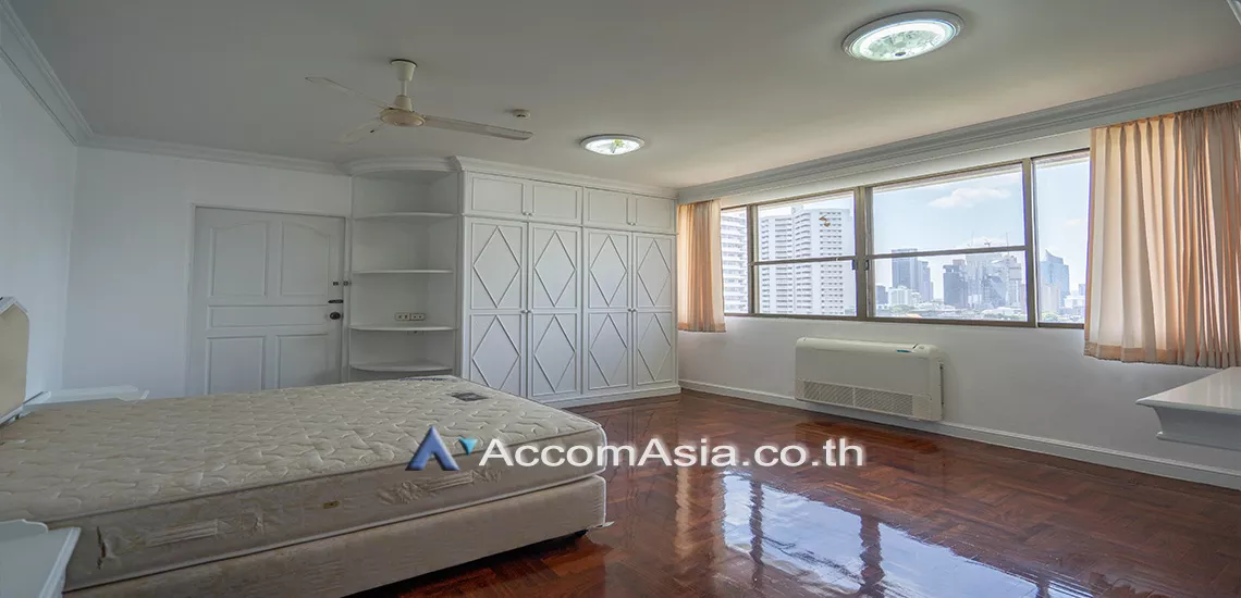7  3 br Apartment For Rent in Sukhumvit ,Bangkok BTS Phrom Phong at Pet friendly - High rise Apartment AA12661