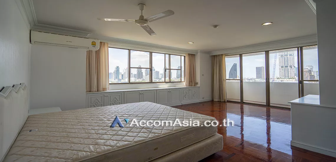 6  3 br Apartment For Rent in Sukhumvit ,Bangkok BTS Phrom Phong at Pet friendly - High rise Apartment AA12661