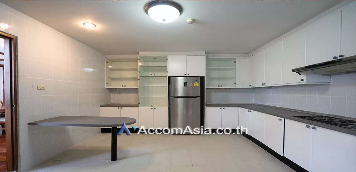 5  3 br Apartment For Rent in Sukhumvit ,Bangkok BTS Phrom Phong at Pet friendly - High rise Apartment AA12661