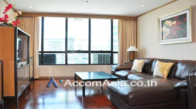 unit 1 Bedroom  Condominium For Rent in Ploenchit, Bangkok  near BTS Chitlom (AA12666)