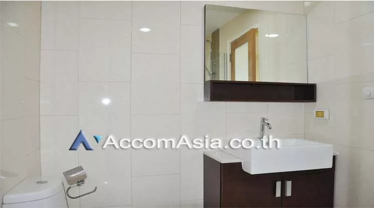 9  2 br Condominium For Rent in Ploenchit ,Bangkok BTS Ploenchit at Renova Residence AA12668