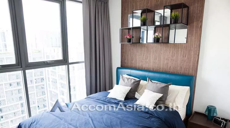 Duplex Condo, Penthouse |  1 Bedroom  Condominium For Rent in Sukhumvit, Bangkok  near BTS On Nut (AA12671)