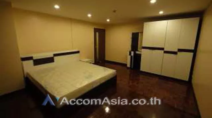 5  2 br Condominium For Rent in Silom ,Bangkok BTS Chong Nonsi at ITF Silom Palace AA12683
