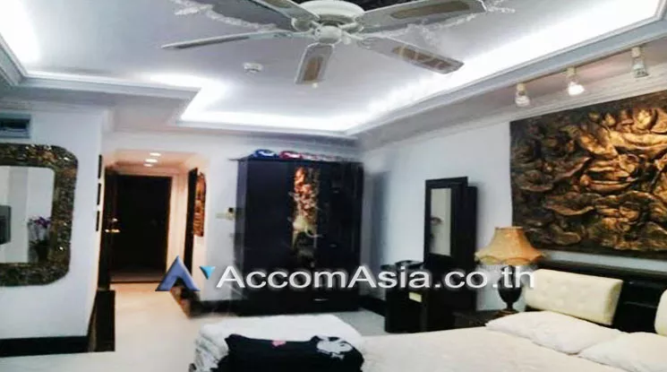  1  2 br Condominium For Sale in  ,Chon Buri  at Khiang Talay Condominium AA12684