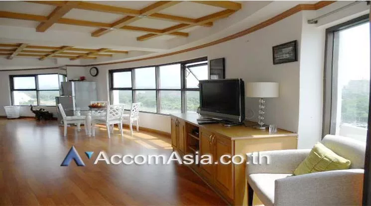  1  2 br Condominium For Sale in Pattaya ,Chon Buri  at SPECIAL CORNER UNIT - TOP FLOOR - SEA VIEWS AA12692