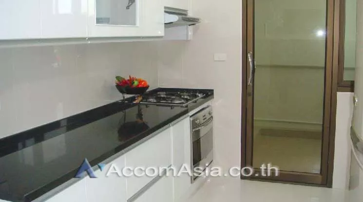 unitPet friendly |  3 Bedrooms  Apartment For Rent in Sathorn, Bangkok  near BTS Chong Nonsi - BRT Technic Krungthep (AA12696)