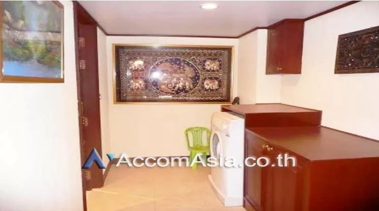  2 Bedrooms  Condominium For Sale in Pattaya, Chonburi  (AA12698)