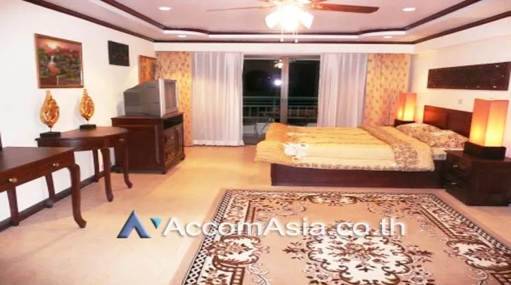 6  2 br Condominium For Sale in Pattaya ,Chon Buri  at SPECIAL CORNER UNIT - TOP FLOOR - SEA VIEWS AA12698