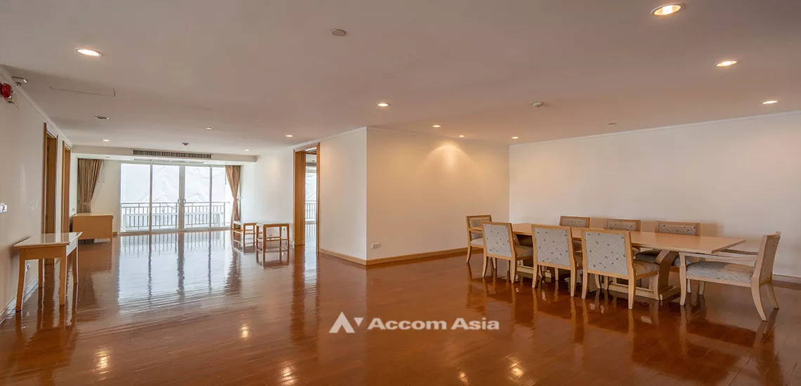 unitPet friendly |  3 Bedrooms  Apartment For Rent in Sukhumvit, Bangkok  near BTS Phrom Phong (AA12700)