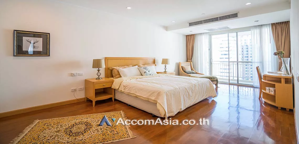 7  3 br Apartment For Rent in Sukhumvit ,Bangkok BTS Phrom Phong at Apartment with Top Facilities, Close to Emshere AA12702
