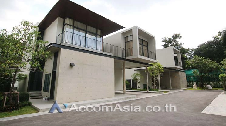 11  4 br House For Rent in Sukhumvit ,Bangkok BTS Phrom Phong at House with Private Pool AA12758