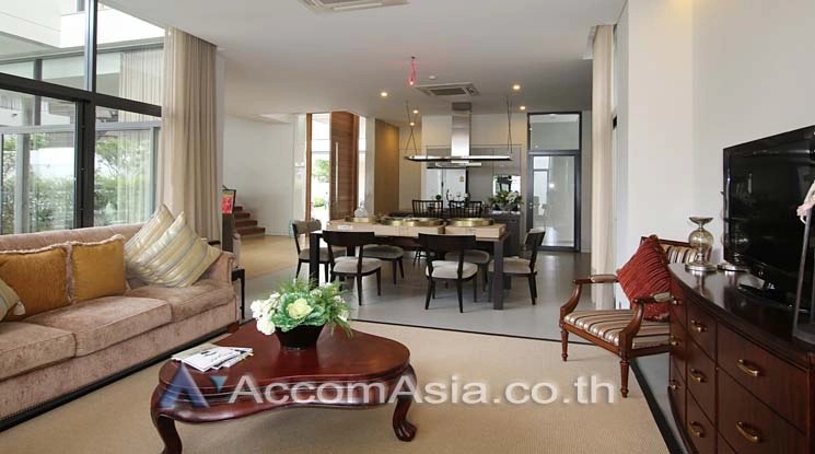 4  4 br House For Rent in Sukhumvit ,Bangkok BTS Phrom Phong at House with Private Pool AA12758
