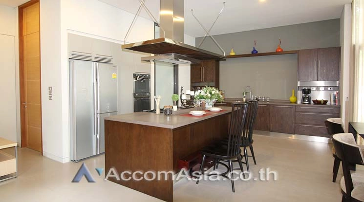 6  4 br House For Rent in Sukhumvit ,Bangkok BTS Phrom Phong at House with Private Pool AA12758