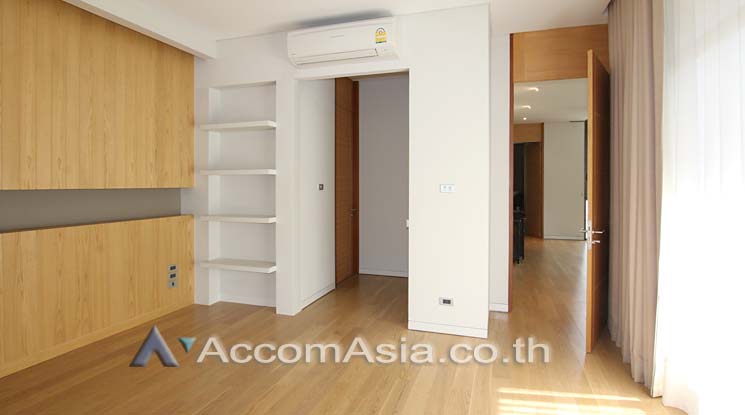 7  4 br House For Rent in Sukhumvit ,Bangkok BTS Phrom Phong at House with Private Pool AA12760