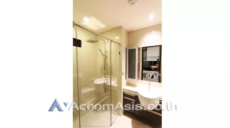 6  Studio Condominium For Rent in Sukhumvit ,Bangkok BTS Phra khanong at Truly luxurious lifestyle AA12802