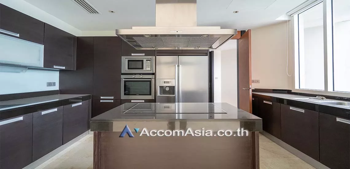  3 Bedrooms  Condominium For Rent & Sale in Silom, Bangkok  near BTS Chong Nonsi - BRT Arkhan Songkhro (AA12806)