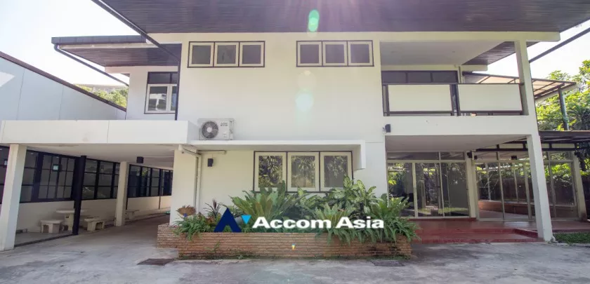 4  3 br House For Rent in Sukhumvit ,Bangkok BTS Asok - MRT Sukhumvit at House in Compound 4001701