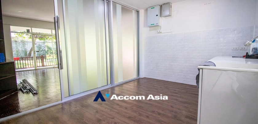 15  3 br House For Rent in Sukhumvit ,Bangkok BTS Asok - MRT Sukhumvit at House in Compound 4001701