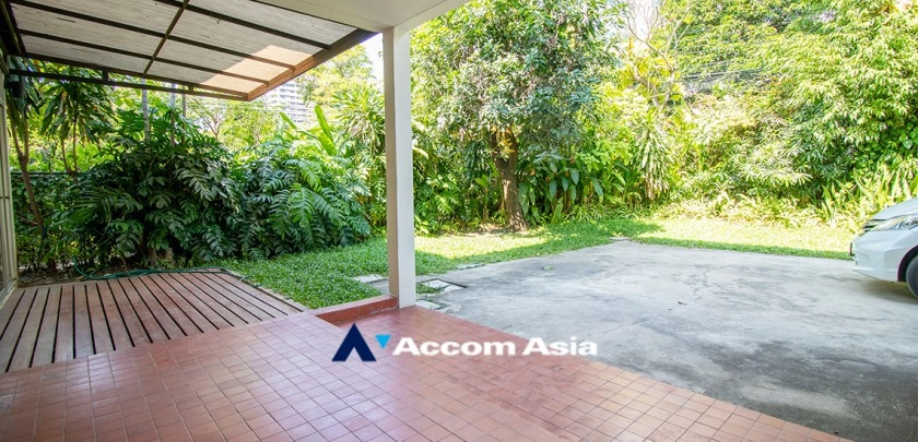 22  3 br House For Rent in Sukhumvit ,Bangkok BTS Asok - MRT Sukhumvit at House in Compound 4001701