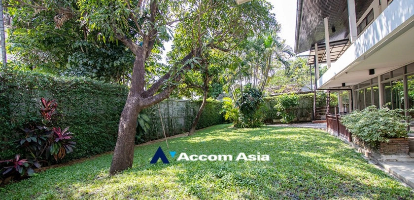 28  3 br House For Rent in Sukhumvit ,Bangkok BTS Asok - MRT Sukhumvit at House in Compound 4001701
