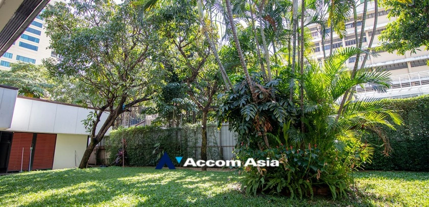 29  3 br House For Rent in Sukhumvit ,Bangkok BTS Asok - MRT Sukhumvit at House in Compound 4001701