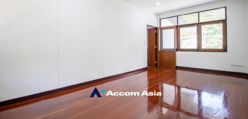 35  3 br House For Rent in Sukhumvit ,Bangkok BTS Asok - MRT Sukhumvit at House in Compound 4001701