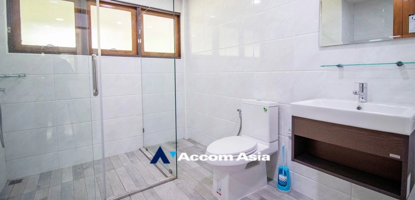 41  3 br House For Rent in Sukhumvit ,Bangkok BTS Asok - MRT Sukhumvit at House in Compound 4001701