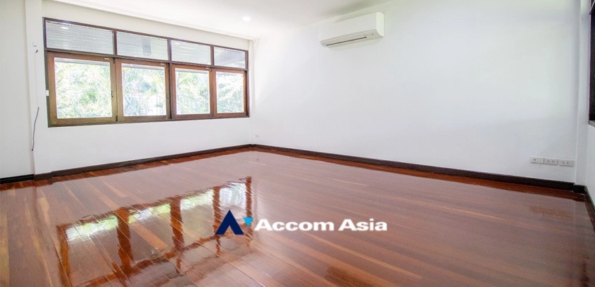 42  3 br House For Rent in Sukhumvit ,Bangkok BTS Asok - MRT Sukhumvit at House in Compound 4001701