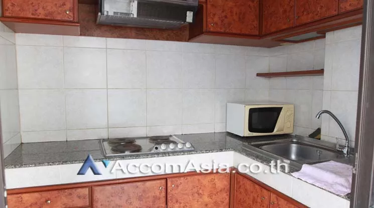 8  2 br Apartment For Rent in Sathorn ,Bangkok BTS Surasak at Good Location AA12818