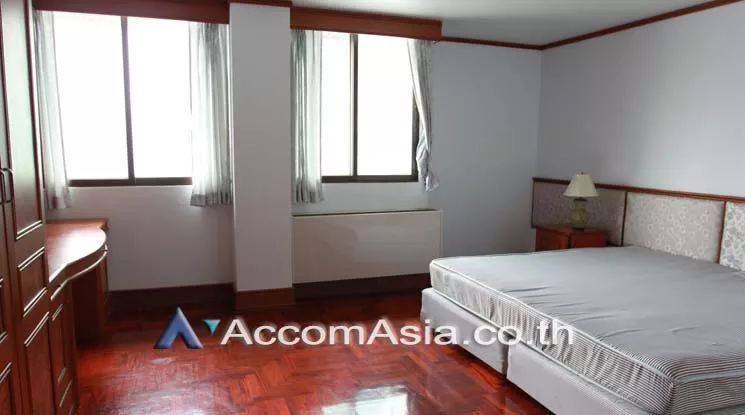9  2 br Apartment For Rent in Sathorn ,Bangkok BTS Surasak at Good Location AA12818