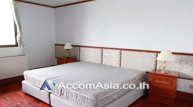 10  2 br Apartment For Rent in Sathorn ,Bangkok BTS Surasak at Good Location AA12818
