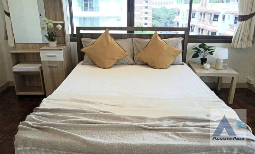 8  3 br Apartment For Rent in Sukhumvit ,Bangkok BTS Phrom Phong - MRT Phetchaburi at Classic Residence AA12819