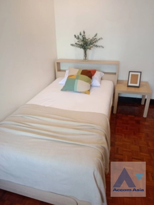 13  3 br Apartment For Rent in Sukhumvit ,Bangkok BTS Phrom Phong - MRT Phetchaburi at Classic Residence AA12819