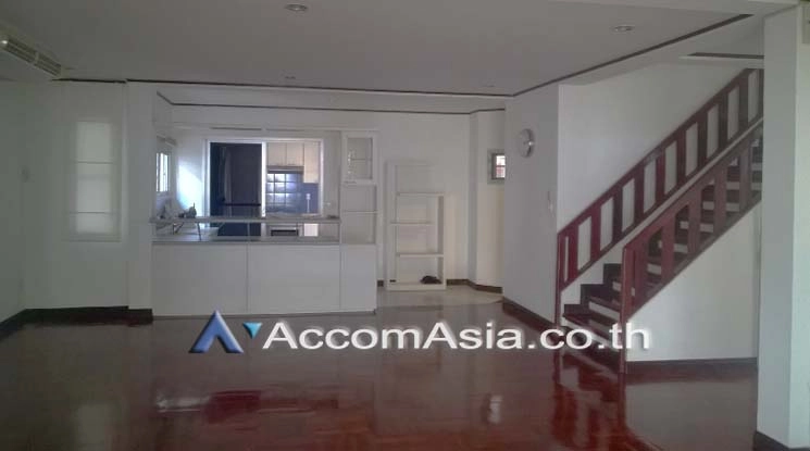 unitHome Office |  4 Bedrooms  House For Rent in Ploenchit, Bangkok  near BTS Ploenchit (AA12834)