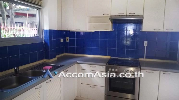  1  4 br House For Rent in Ploenchit ,Bangkok BTS Ploenchit AA12834